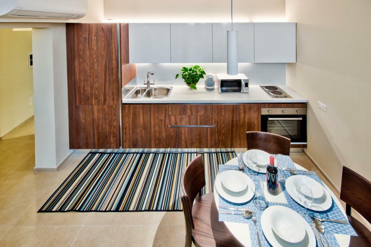Spinola Park - The One Bedroom Loft Saint Julian's Εξωτερικό φωτογραφία