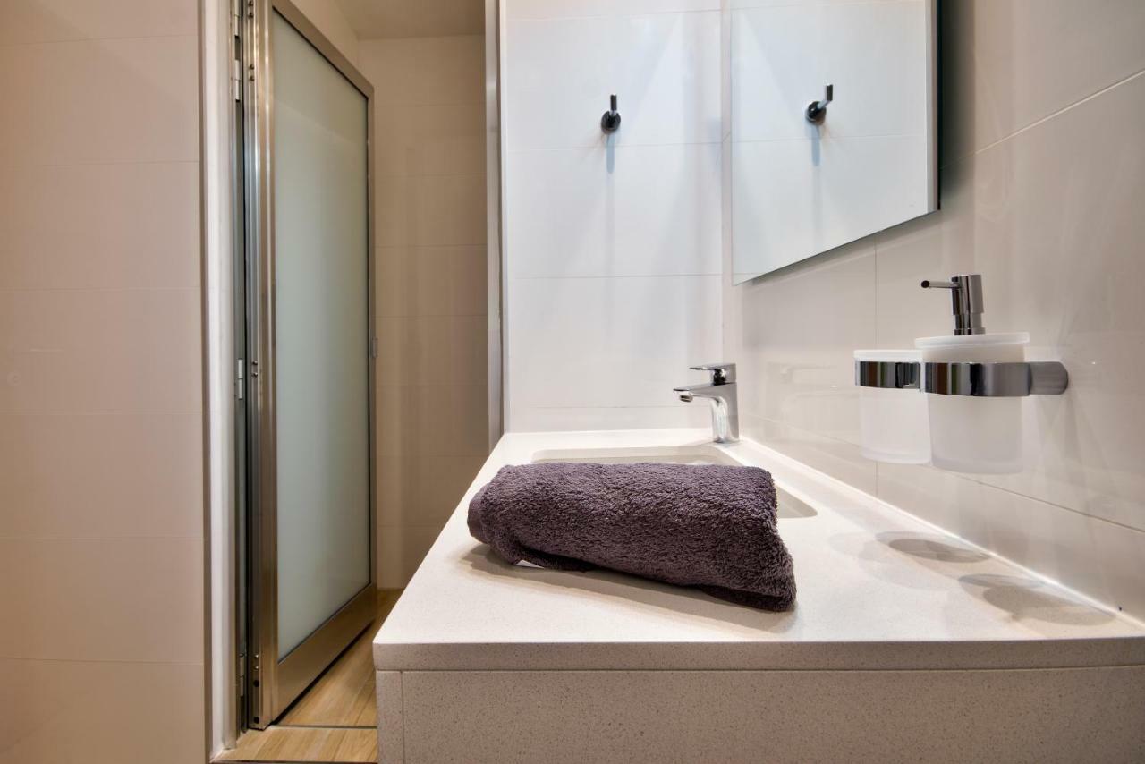 Spinola Park - The One Bedroom Loft Saint Julian's Εξωτερικό φωτογραφία